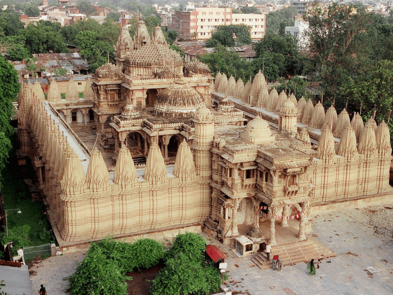 Hutheesing Jain Temple