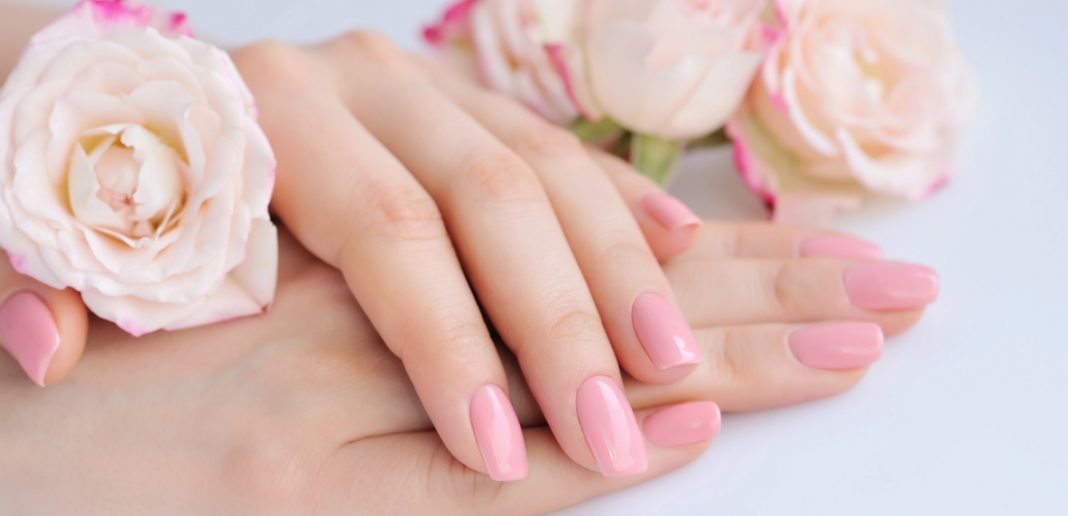 10+ Best Nail Salons in Ahmedabad 