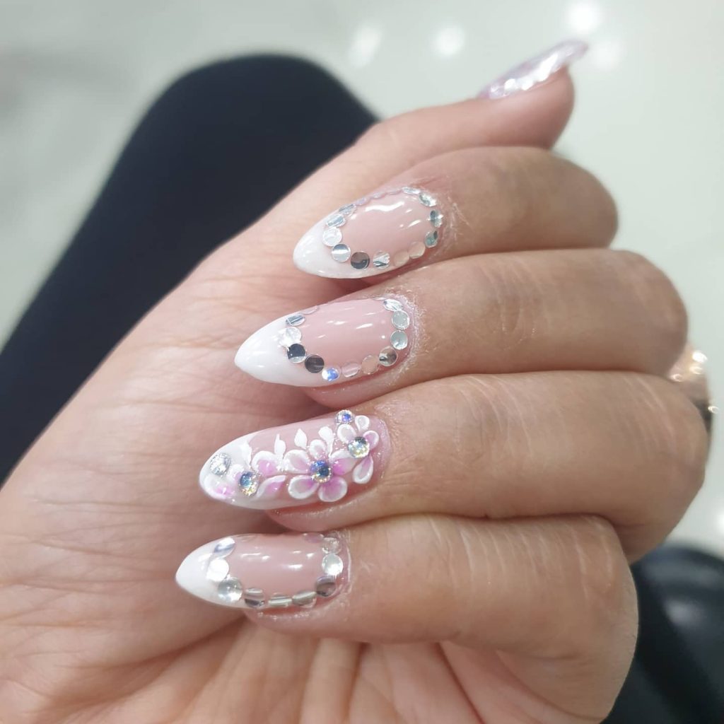 Daisy Nail Studio - simple bridal nails ❤️ #nails #nailsofinstagram #nail  #nailart #nailsoftheday #nailholic #nailmanicure #gelnailsdesign #gelnails  #gelnailart #nails💅 #nailart #nailmagic #nailmagazine #nails2inspire  #nailsonfleek #nailswag ...