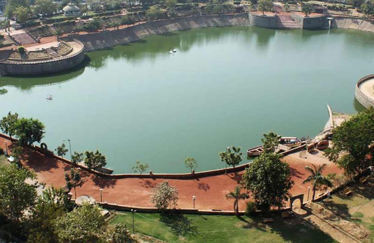 Top Lakes In Ahmedabad