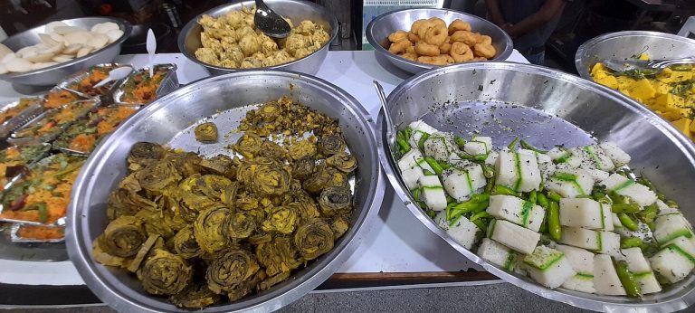 24-Hour Cafes in Ahmedabad